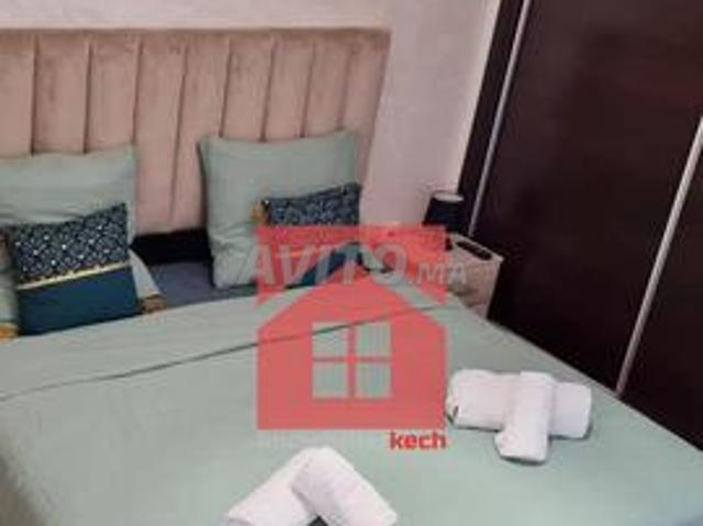 Appartement avec balcon et piscine à louer mensuellement