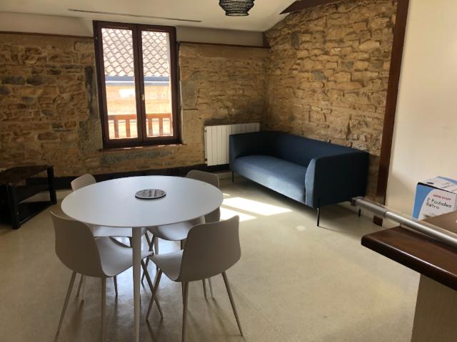APPARTEMENT AVEC CACHET