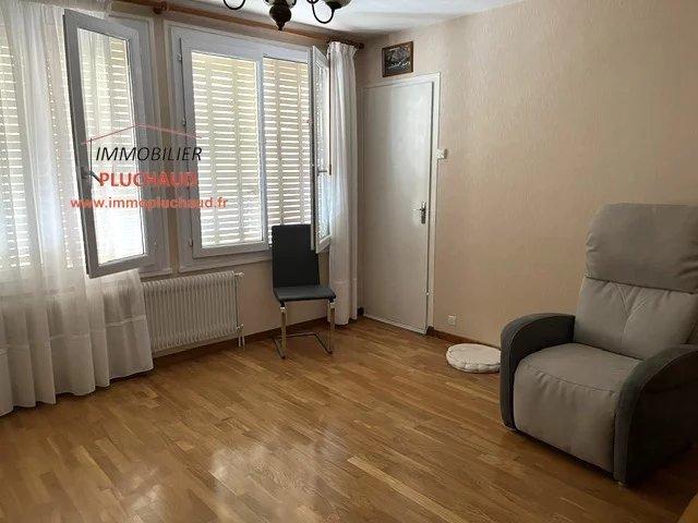 Appartement avec cave et garage