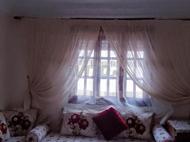 Appartement avec cour à vendre 0786449
