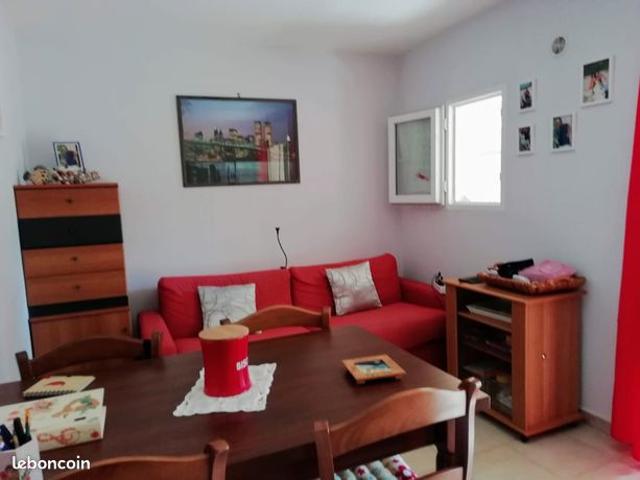 Appartement avec deux chambres coté plage