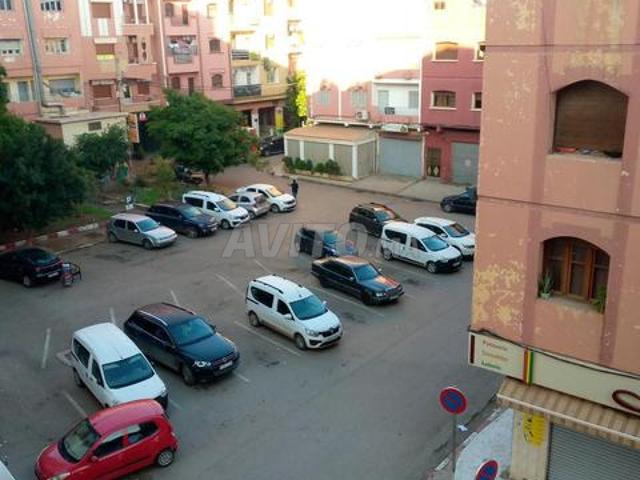 Appartement avec deux façades à louer, 110 mètres, Avenue Mohammed V