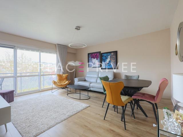 Appartement avec garage et balcon