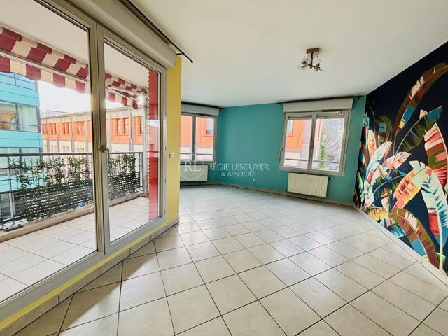 Appartement avec garage et balcon de type T3