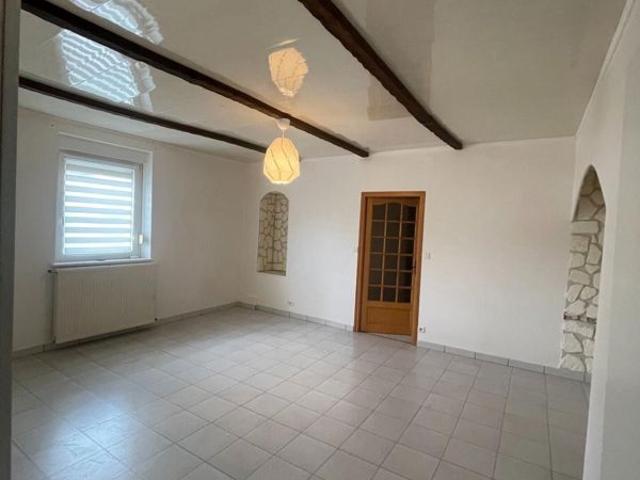 Appartement avec garage jardin cave individuels