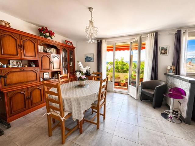 Appartement avec garage quartier calme sud Montélimar et proche des commodités