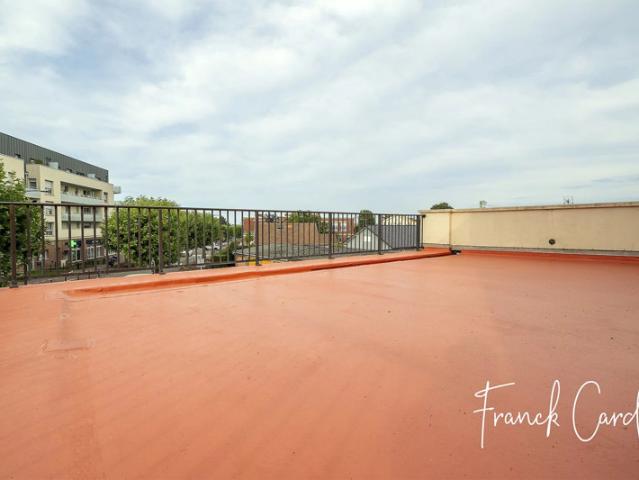 Appartement avec grande terrasse privée