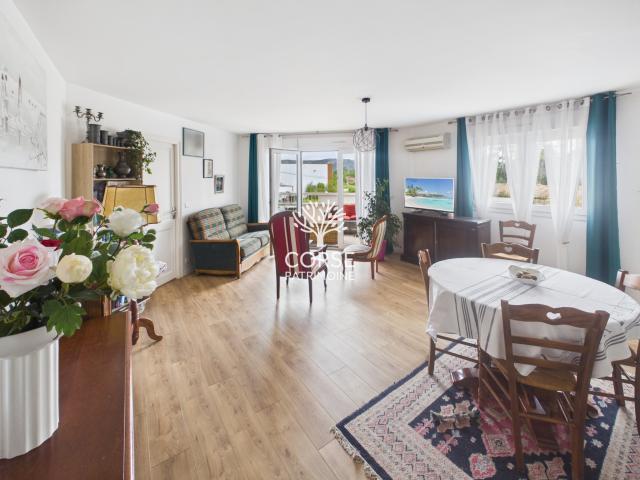 Appartement avec grande terrasse sur Porto Vecchio