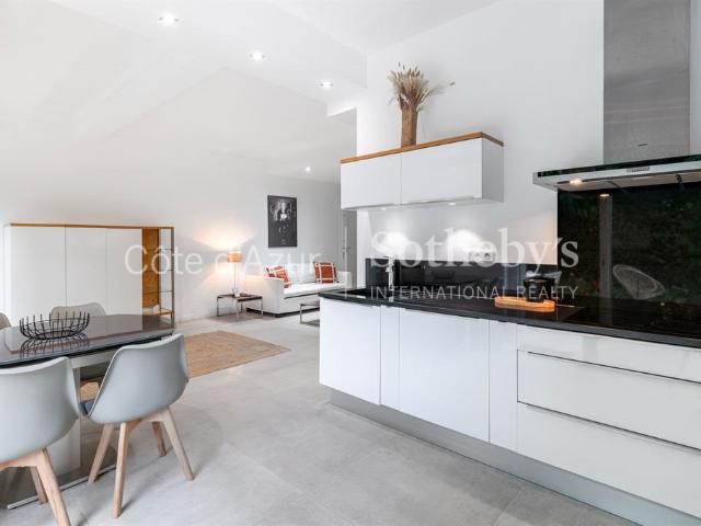 Appartement avec jardin à vendre Pointe Croisette à Cannes. 55m² Cannes