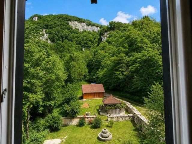 Appartement avec jardin au coeur de la nature