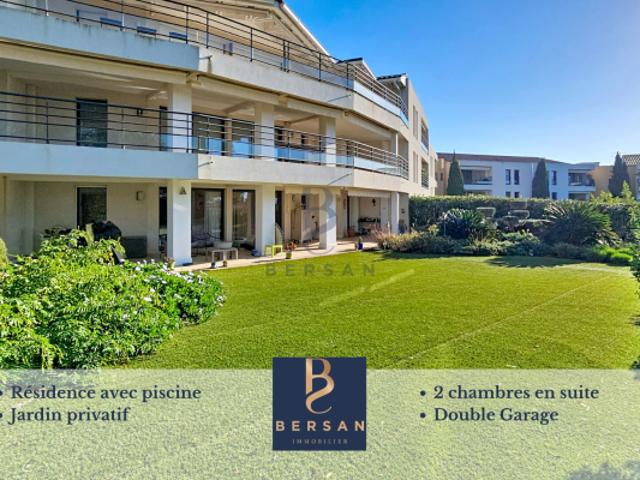 APPARTEMENT AVEC JARDIN ET TERRASSE À SAINT RAPHAËL