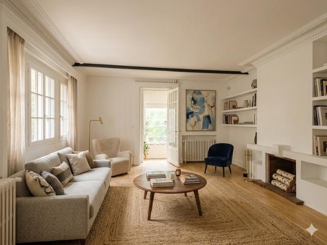 Appartement avec jardin et parking
