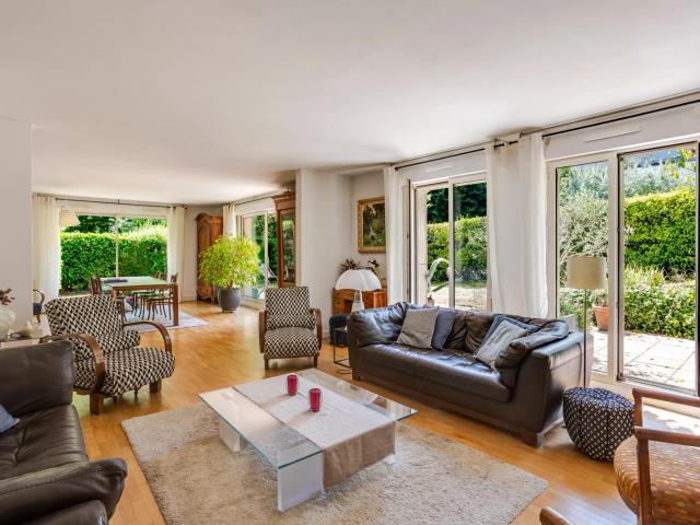 Appartement avec jardin privatif de 180 m²