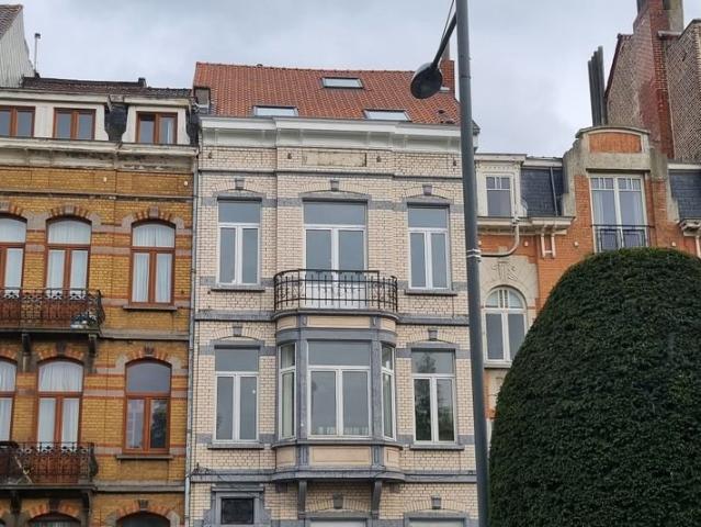 Appartement avec jardin rénové