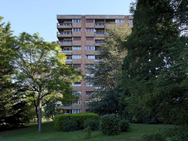 Appartement avec loggia proche du CERN