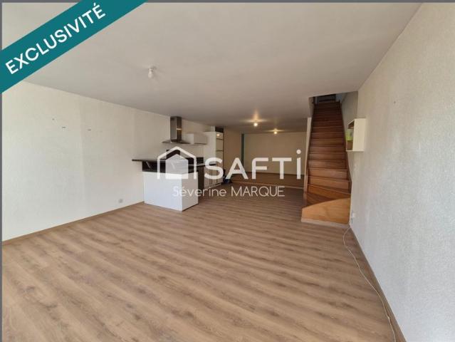 Appartement avec petit extérieur et cave