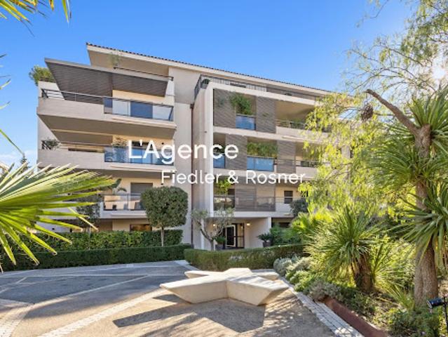 Appartement avec piscine