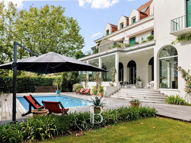 Appartement avec piscine