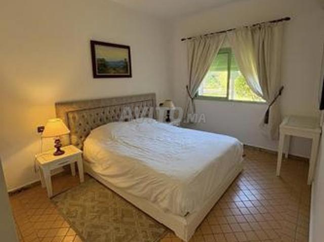Appartement avec piscine à louer avec jardin
