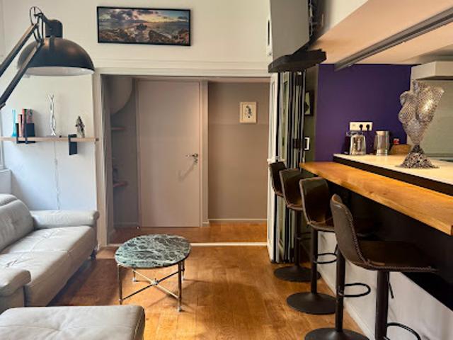 Appartement avec piscine en bord de mer