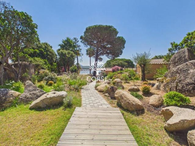 Appartement avec piscine et plage à pied