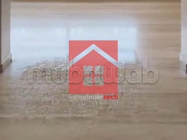 Appartement avec Piscine Près De McDo