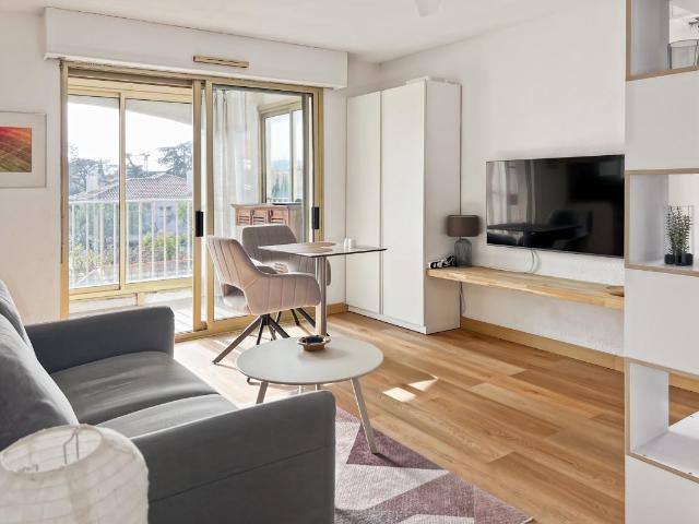 Appartement avec place de parking et cave