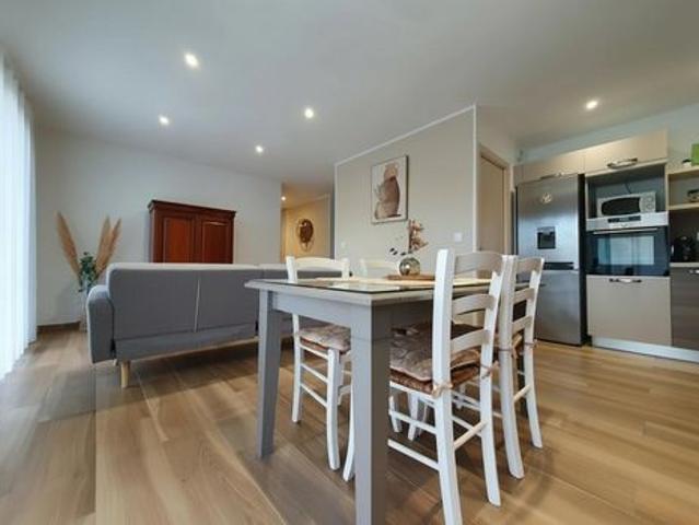 Appartement avec son jardin privatif