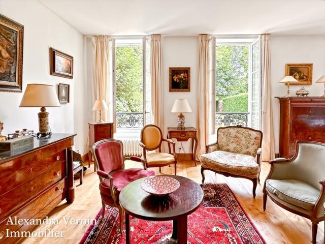 Rare appartement avec jardin et terrasse rue d'Alsace Saint. 167m² Saint Germain en Laye
