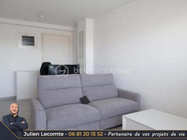 Appartement avec terrasse et parking