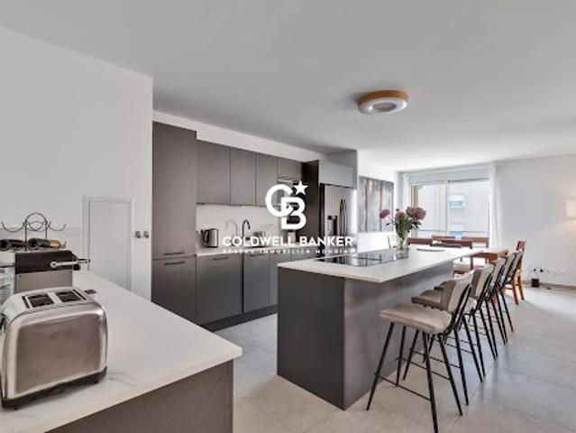 Appartement avec terrasse et piscine