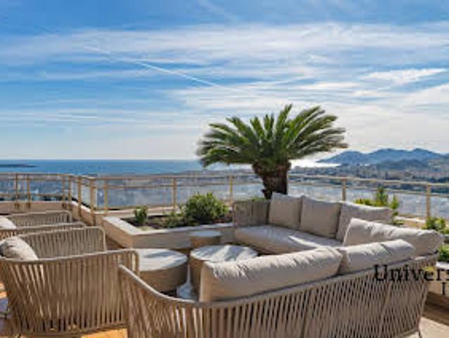 Appartement avec Terrasse et Piscine