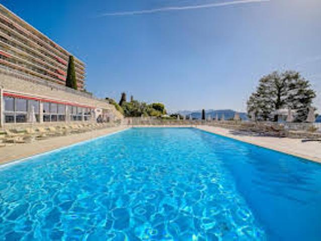 Appartement avec Terrasse et Piscine