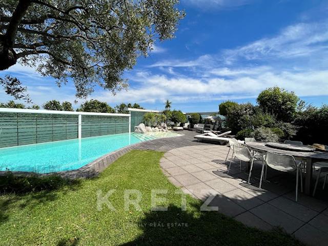 Appartement avec terrasse et piscine