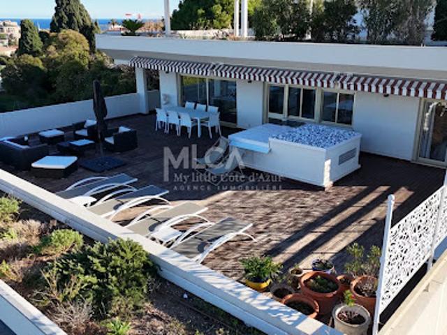 Appartement avec terrasse et piscine