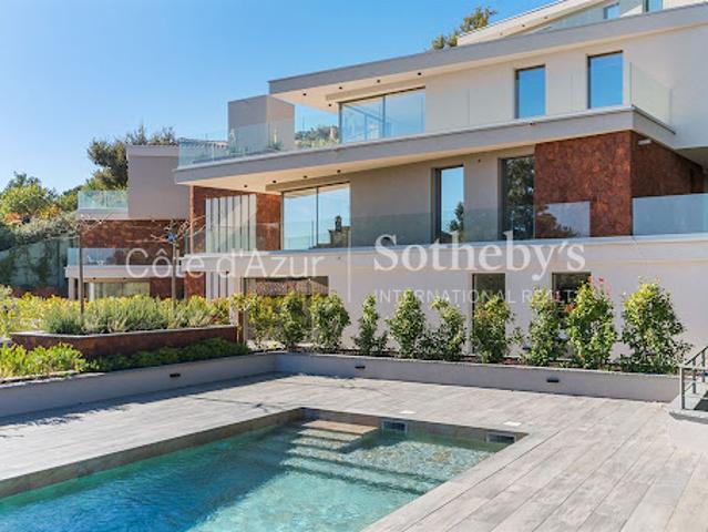 Appartement avec terrasse et piscine