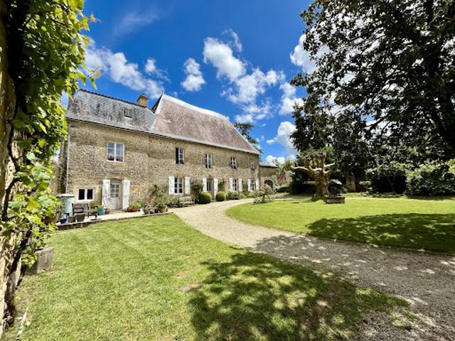 Appartement avec terrasse et piscine