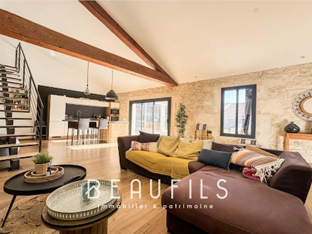 Appartement avec terrasse et piscine