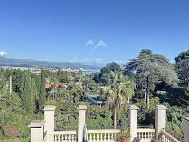 Appartement avec Terrasse et Piscine
