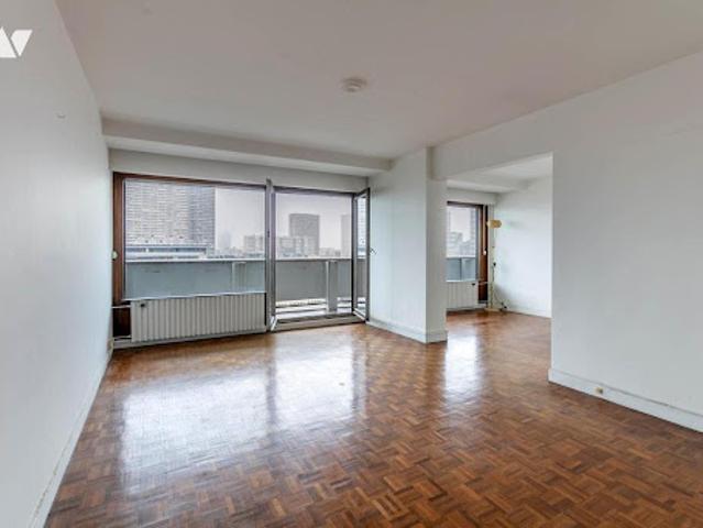 Appartement avec terrasse et piscine