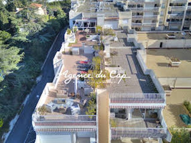Appartement avec Terrasse et Piscine
