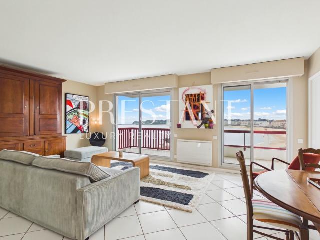 Appartement avec terrasse et vue panoramique sur la baie 60m² Ciboure