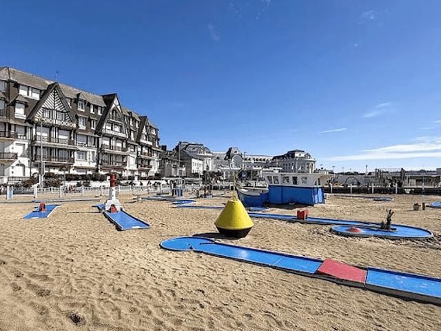 Appartement avec terrasse en bord de mer