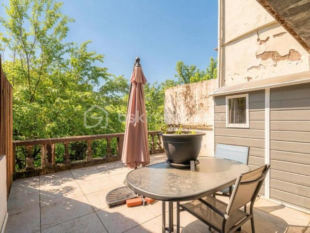 Appartement avec terrasse en plein cœur de Rumilly – 37 m²