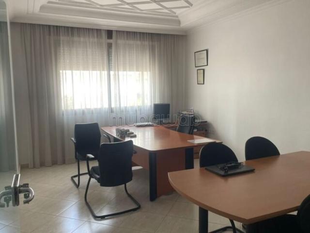 Appartement avec terrasse – quartier administratif tanger – surface 170m² – reference: vtaa18526