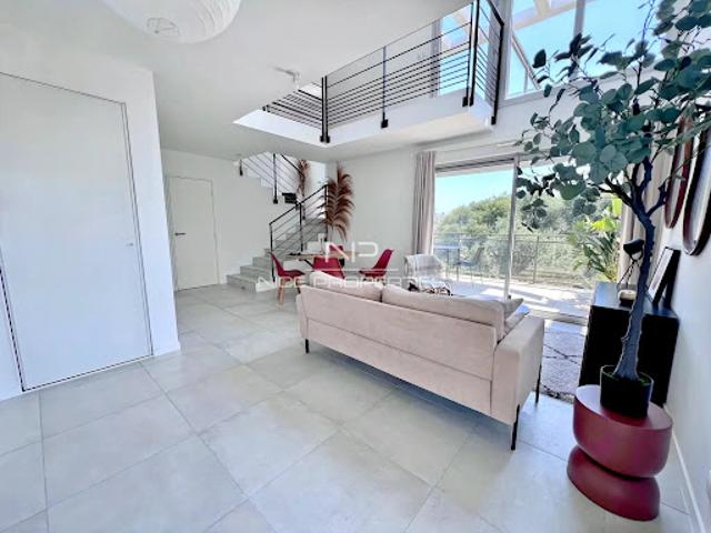 Appartement avec terrasse