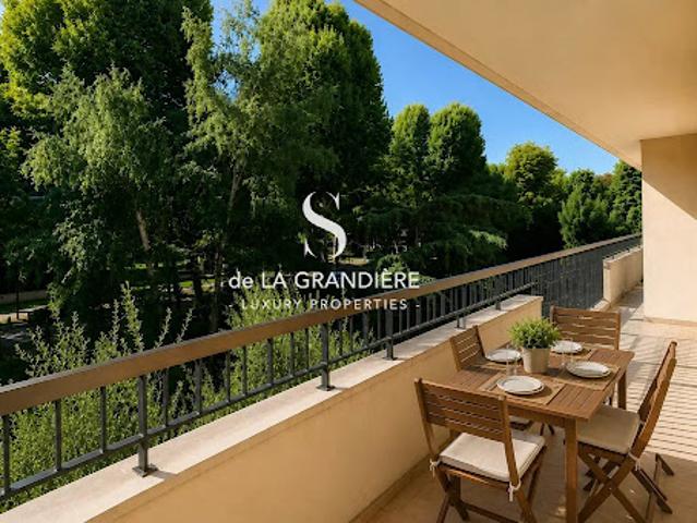 Appartement avec terrasse