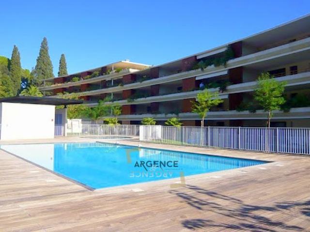 Appartement avec terrasse