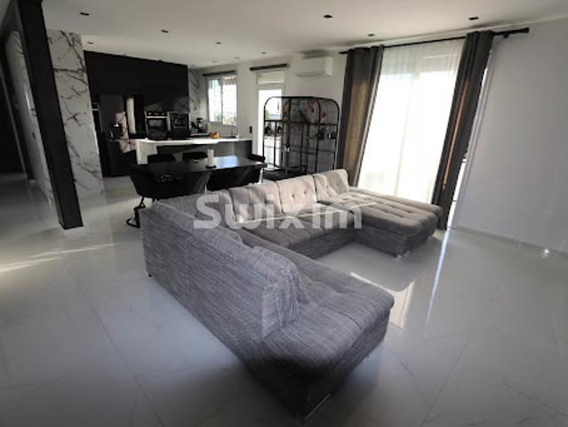 Appartement avec terrasse