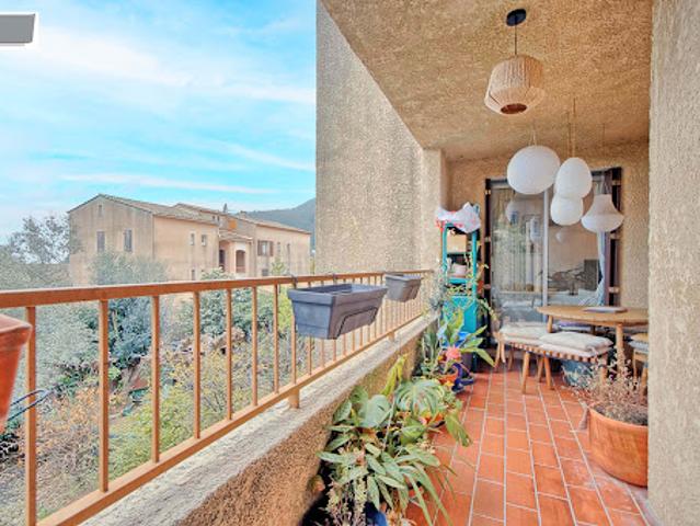 Appartement avec terrasse